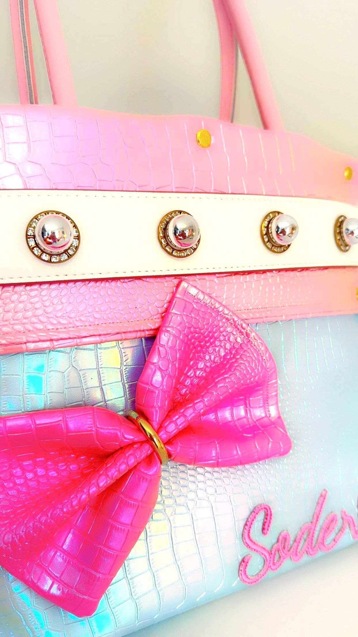 LAST ONE Soderena Signature Series Handbag