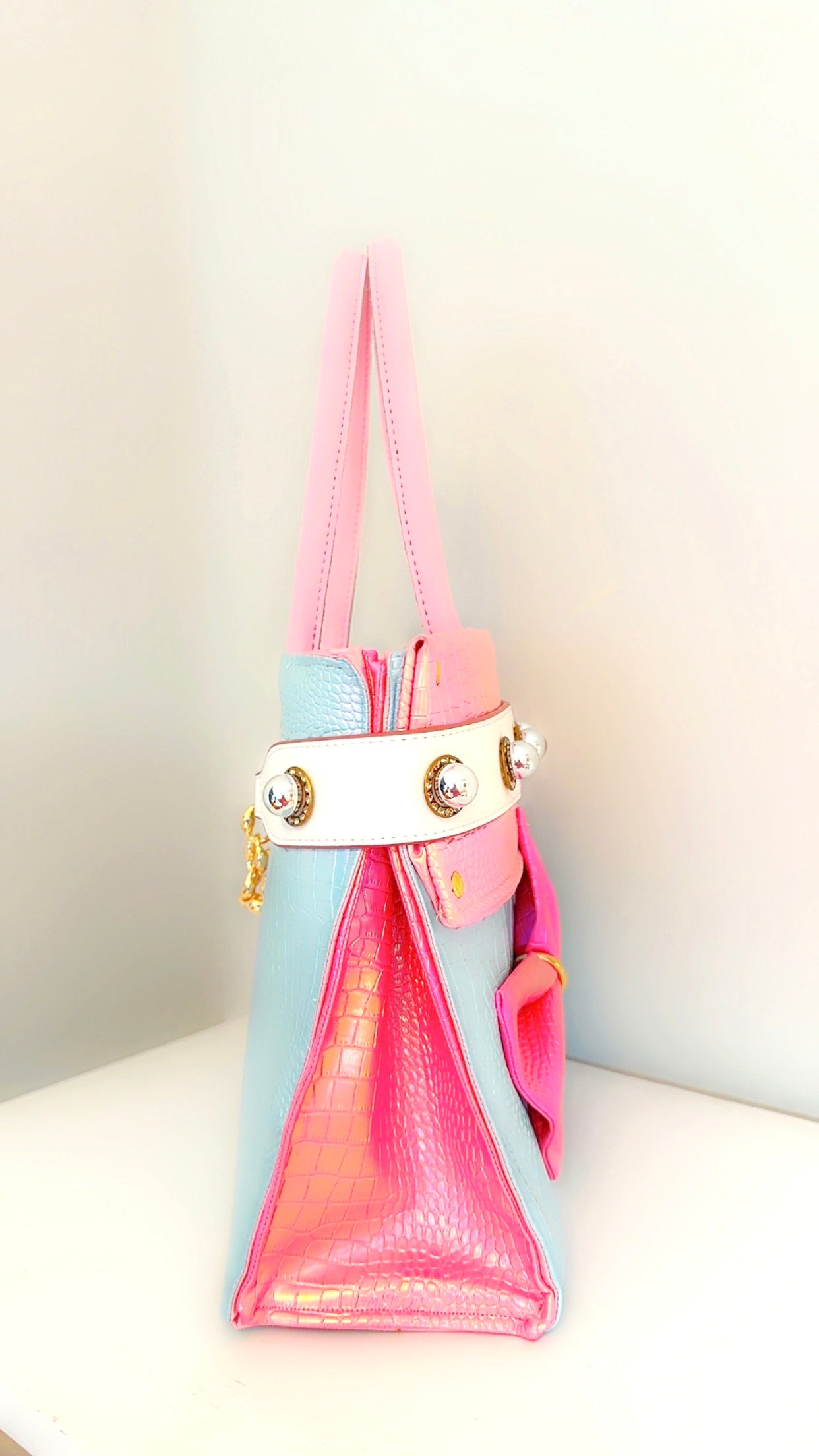 LAST ONE Soderena Signature Series Handbag