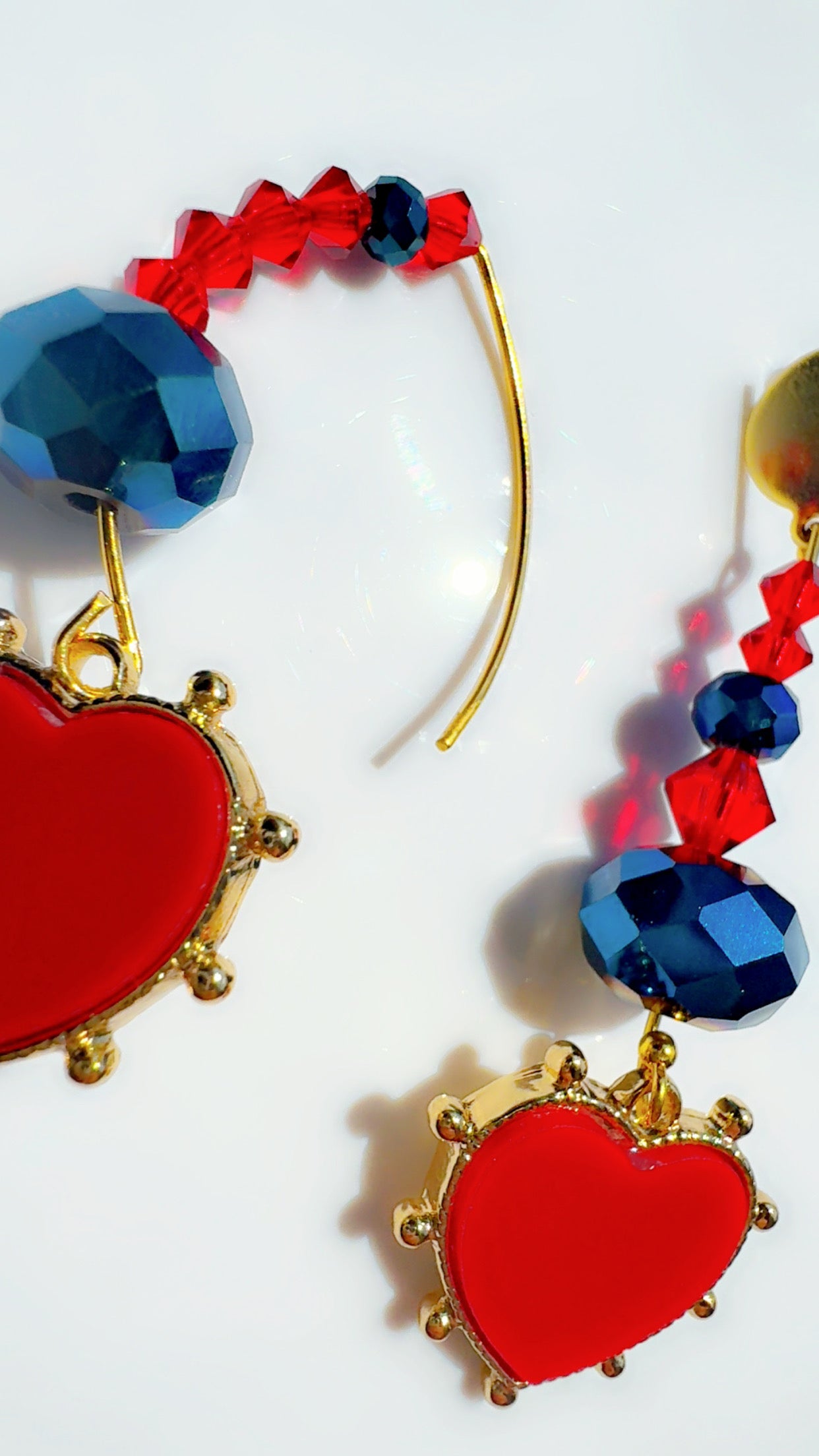 Queen of Hearts Ear Candy