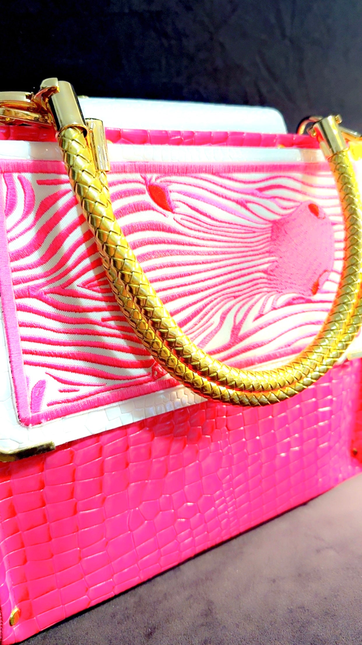 SOLD OUT Soderena Signature Series Handbag #8.0