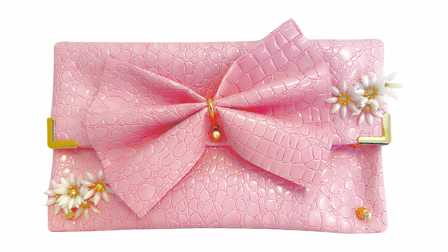 Signature Series Clutch