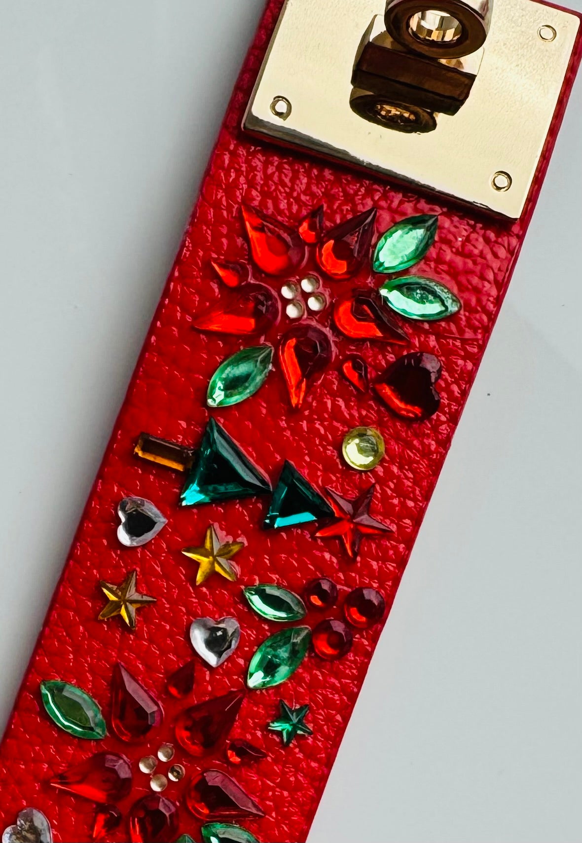 Christmas Cuff Red Mistletoe