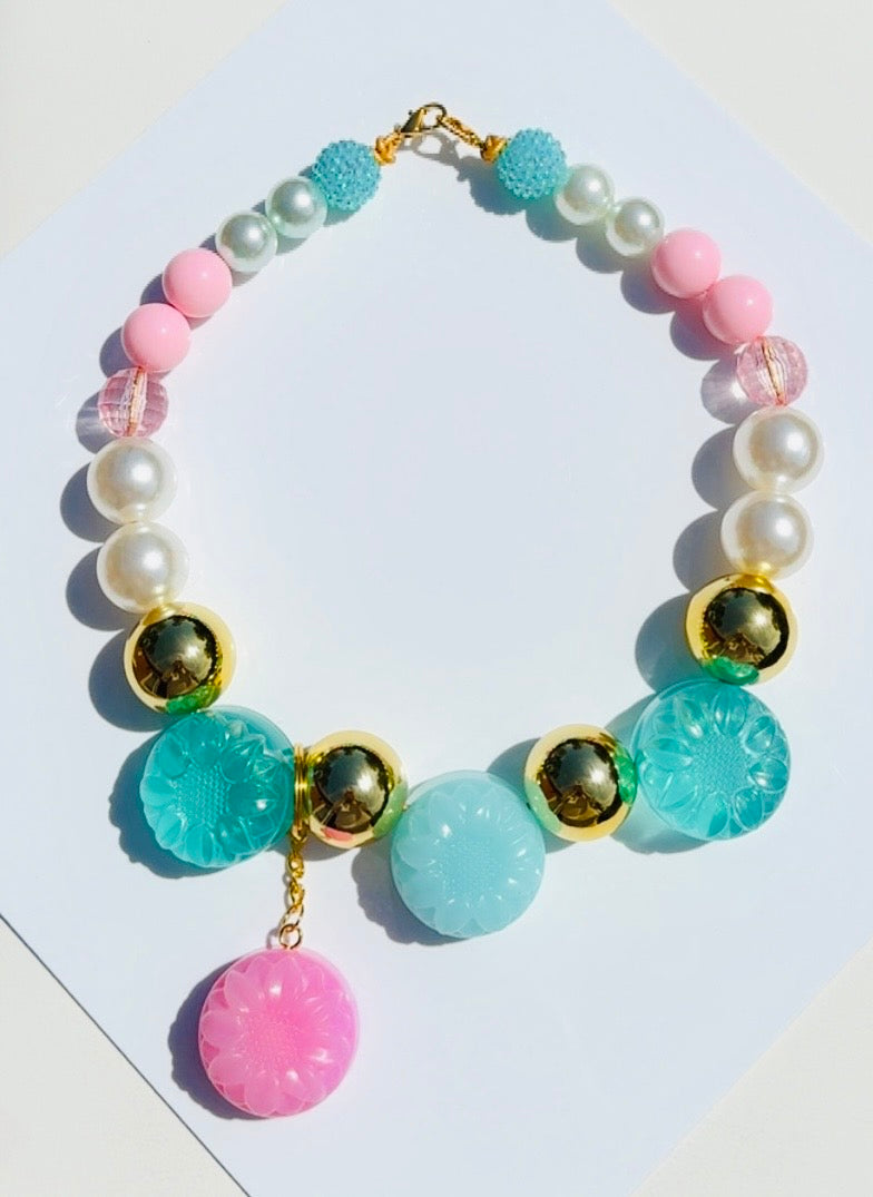 Floral Cupcake Neck Candy