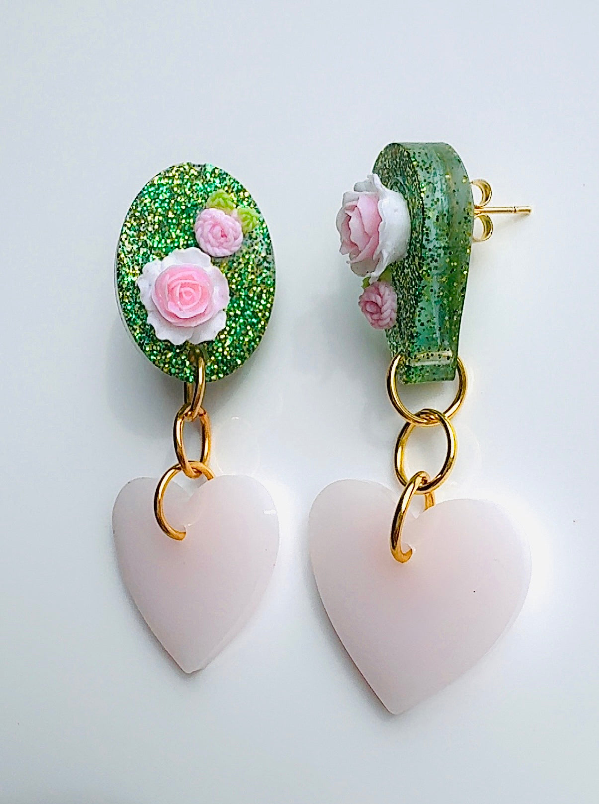 Alice in Wonderland Earrings ￼
