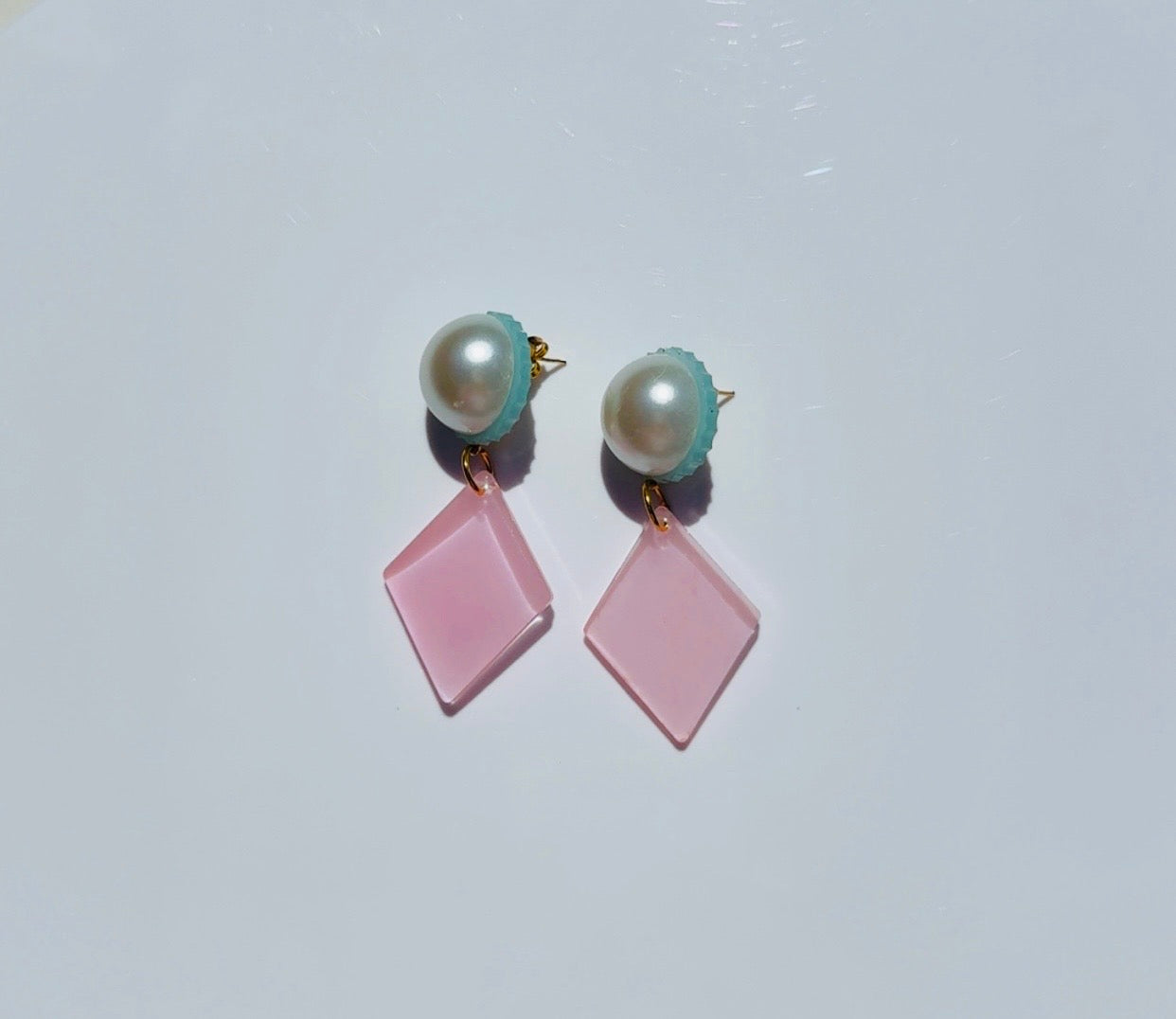 Big Pearl Blush Diamond Dangle