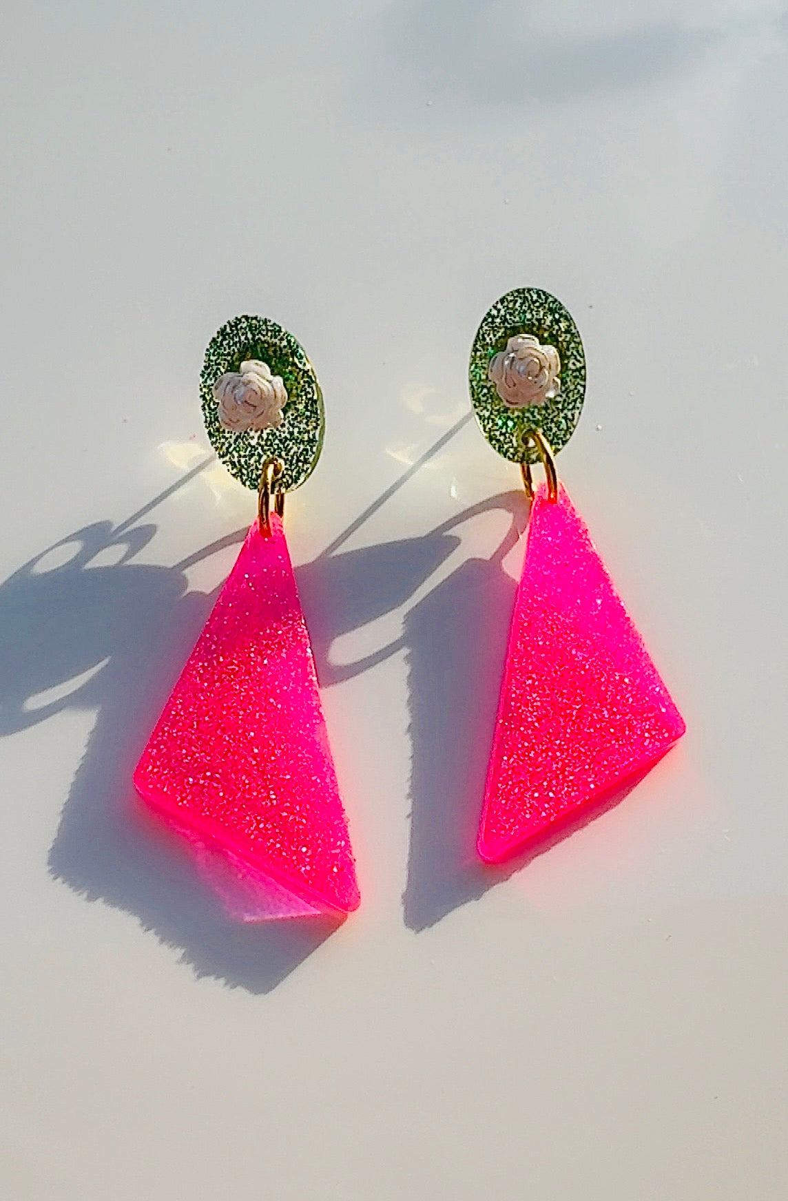 Hot Pink Pendulum Earrings ￼