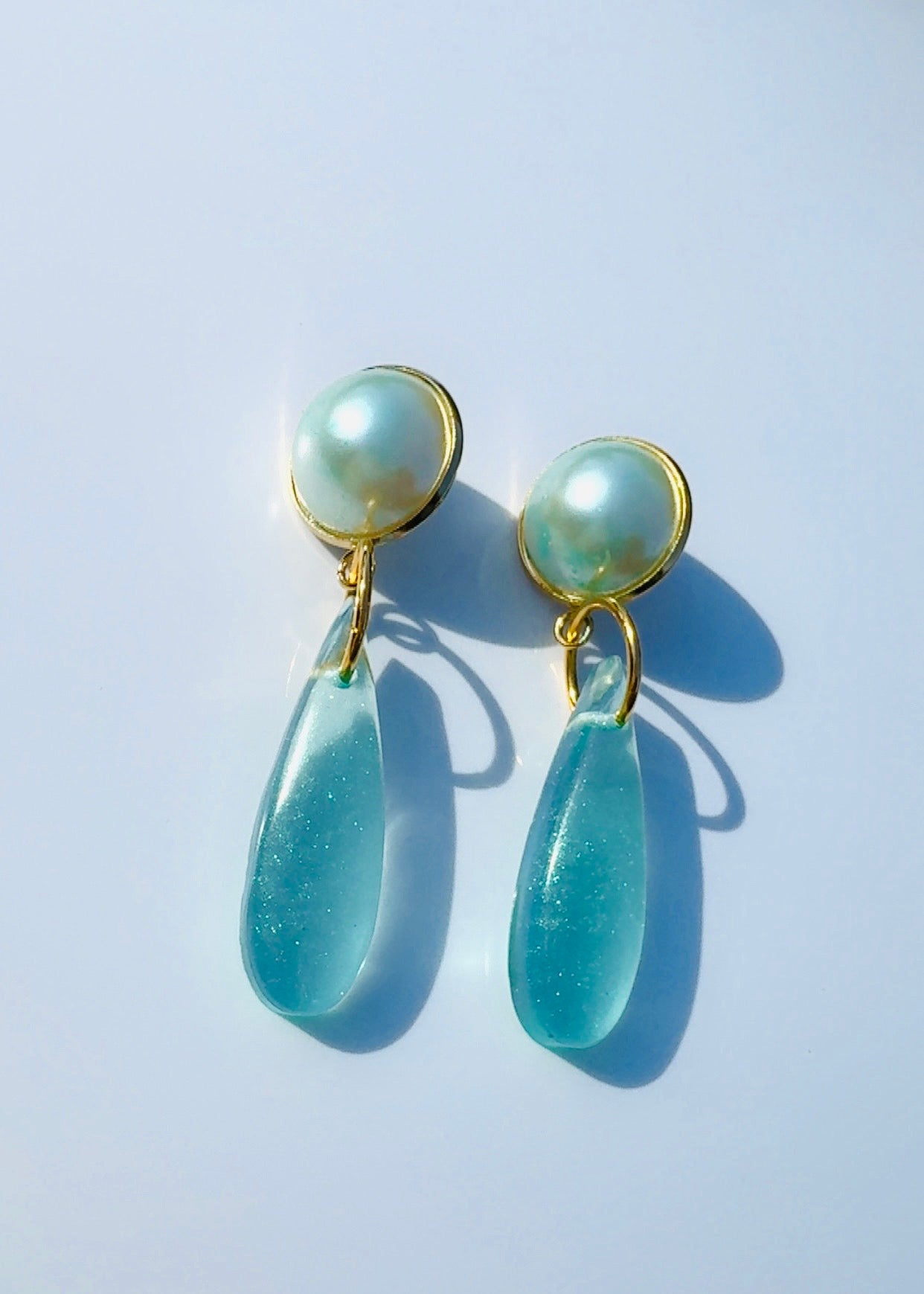 Ocean Blue Pearl Ear Candy