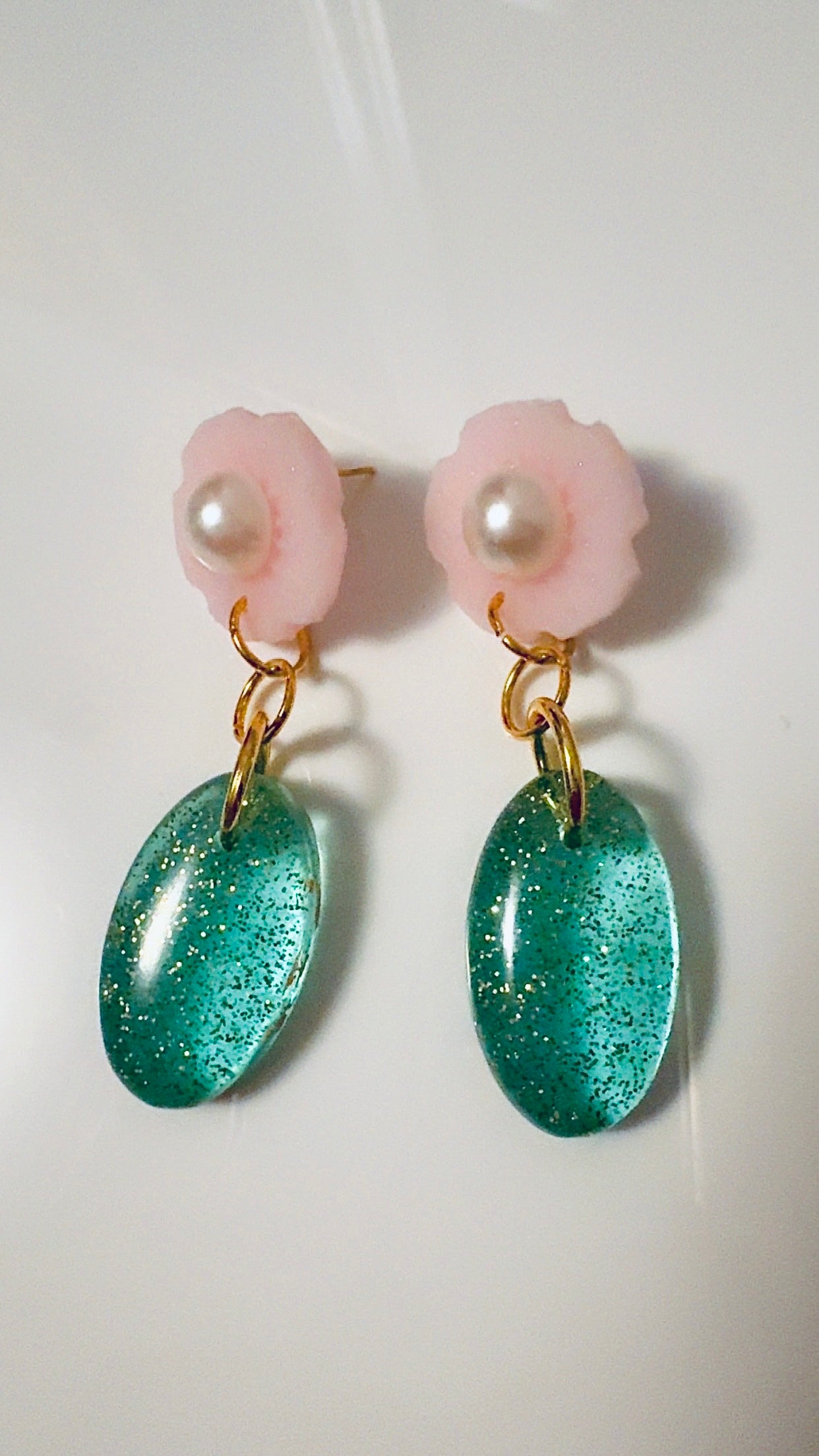 Hard Candy Floral Ear Candy