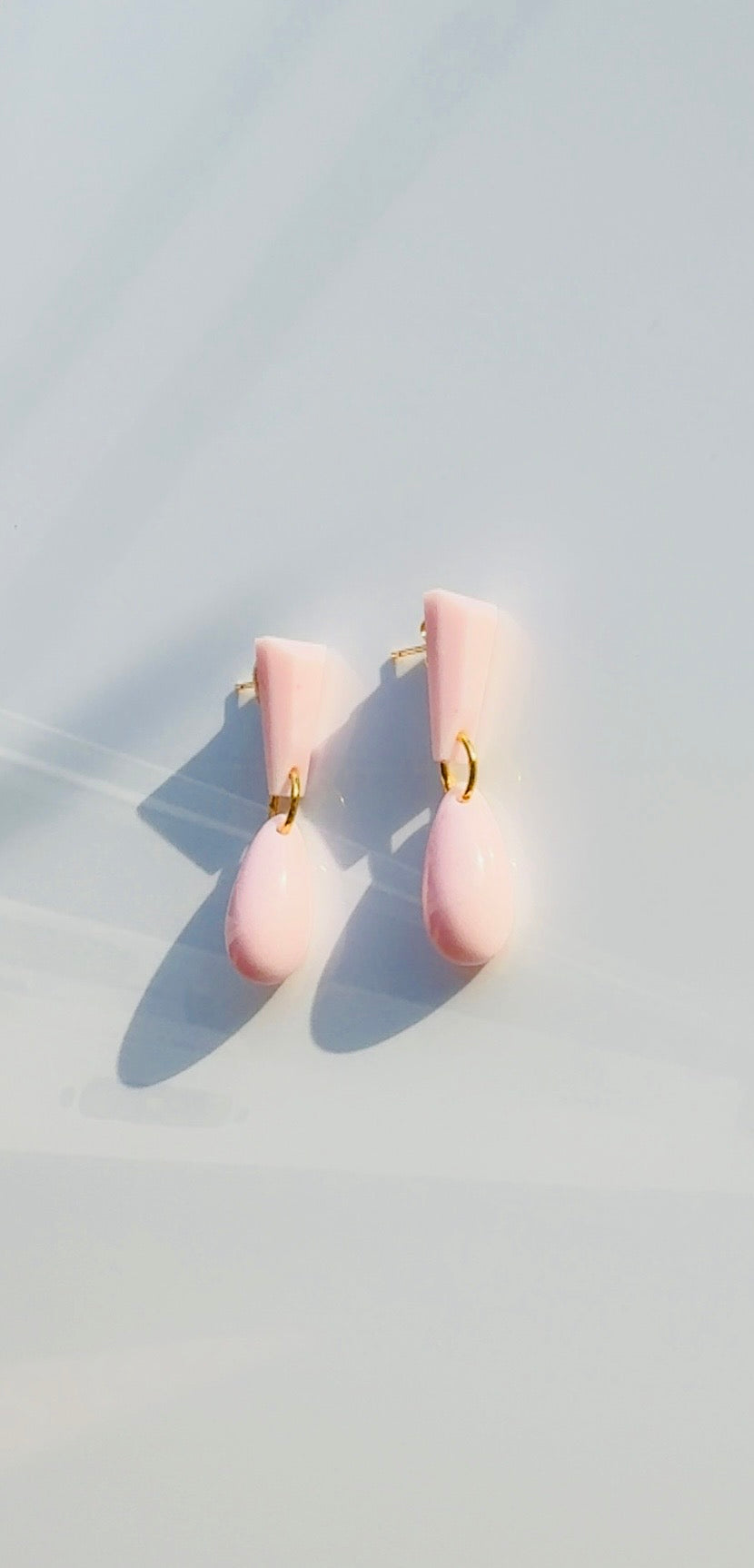 Blush Pink Pendulum Earrings ￼