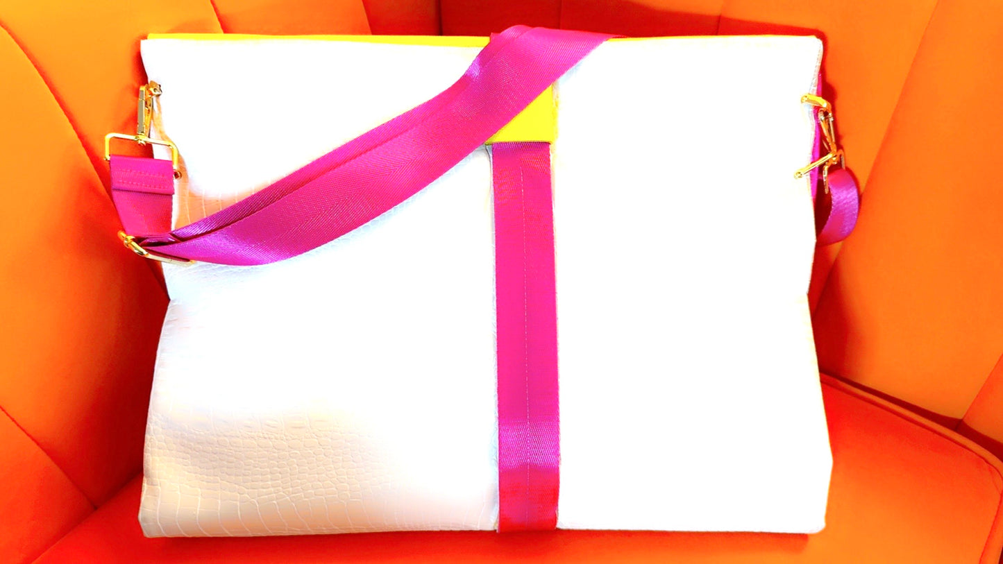 SOLD Soderena Original Messenger Bag