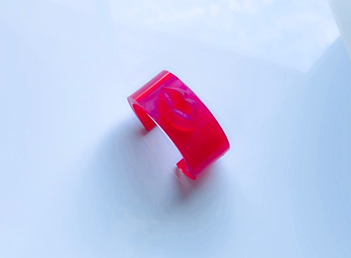 Kiss Me Kate Cuff Hot Pink