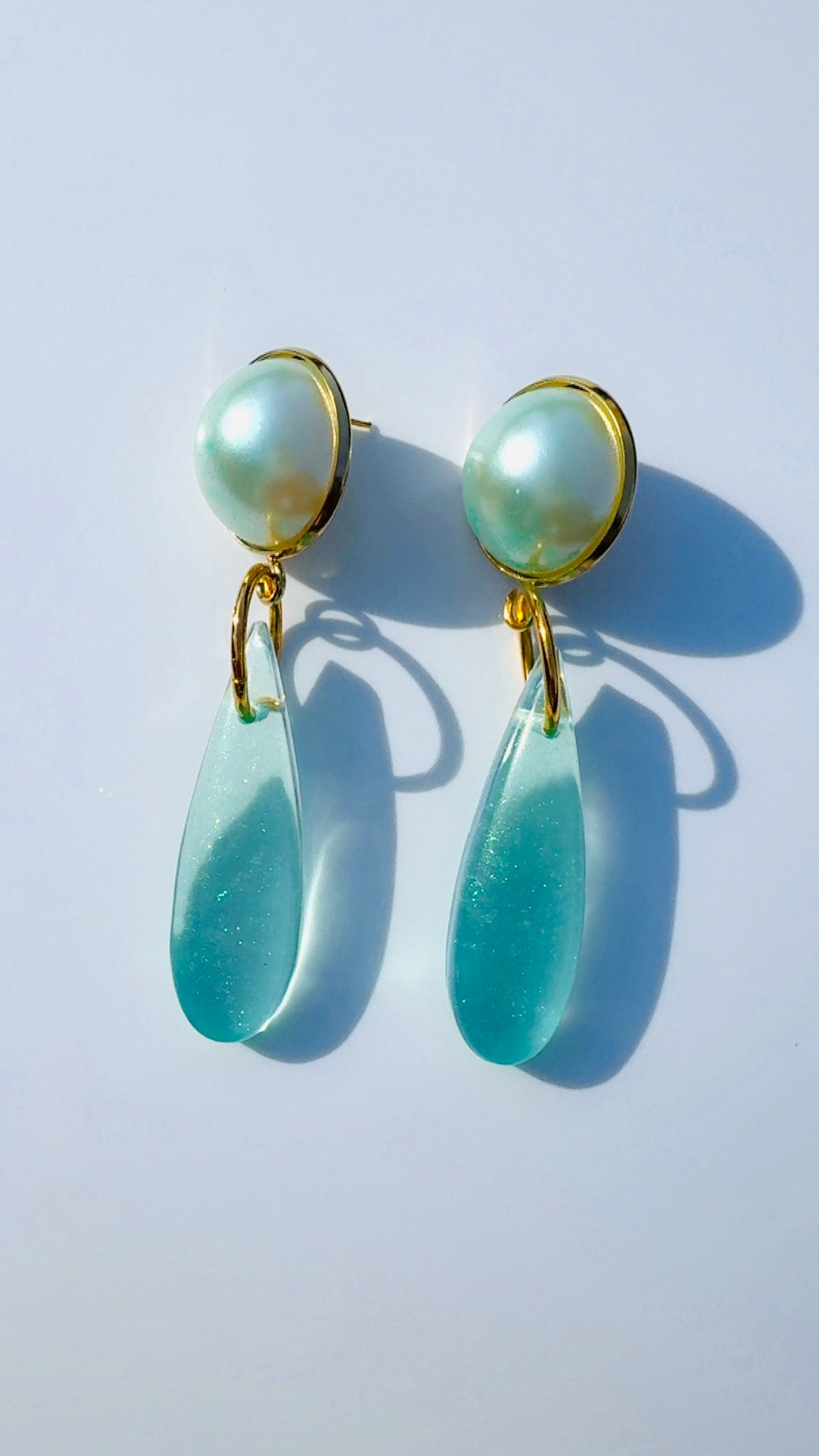 Ocean Blue Pearl Ear Candy