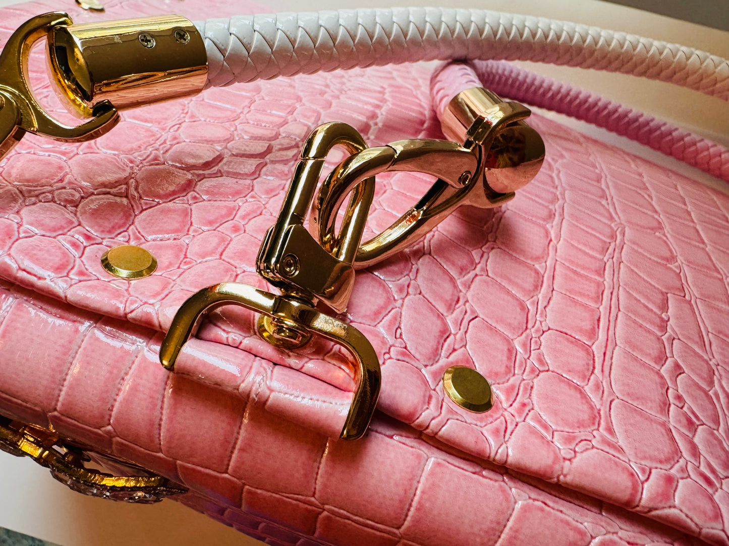 Signature Soderena Handbag *Pink Tria