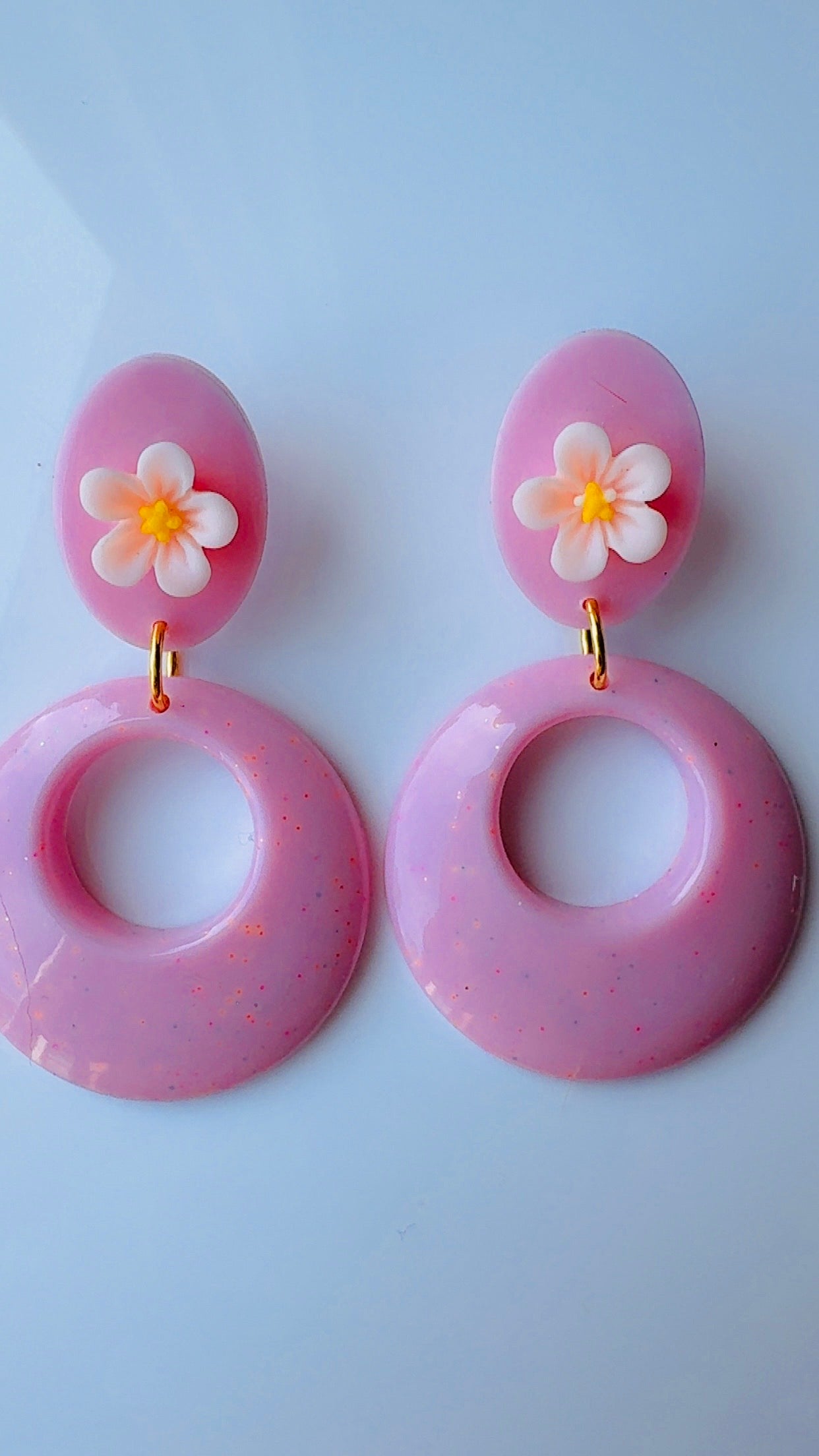 Retro Pink Floral Ear Candy
