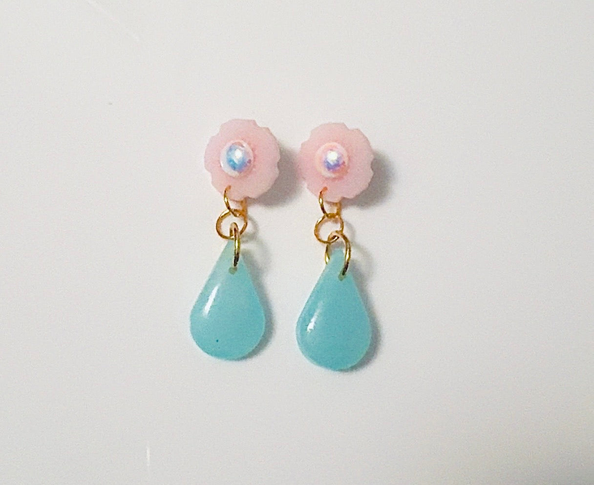 Breakfast at Tiffany’s Ear Candy