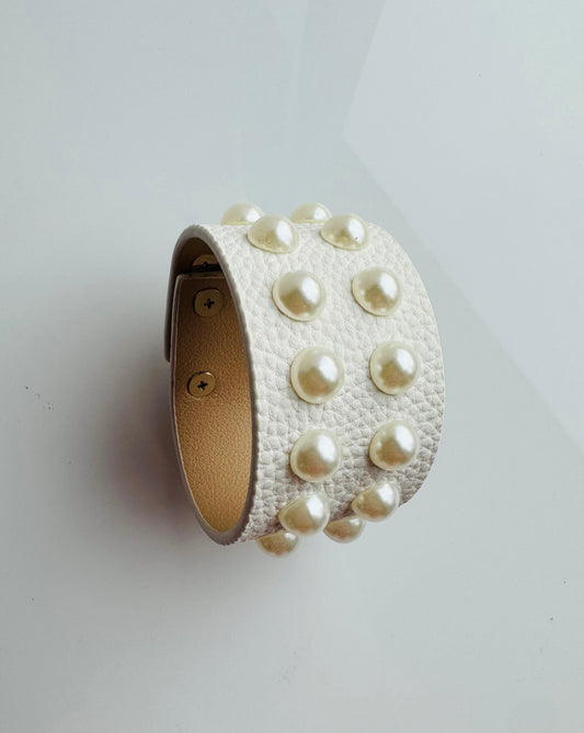 Little Pearl Cuff