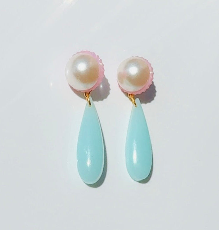 Big Pearl Pink and Tiffany Blue Ear Candy