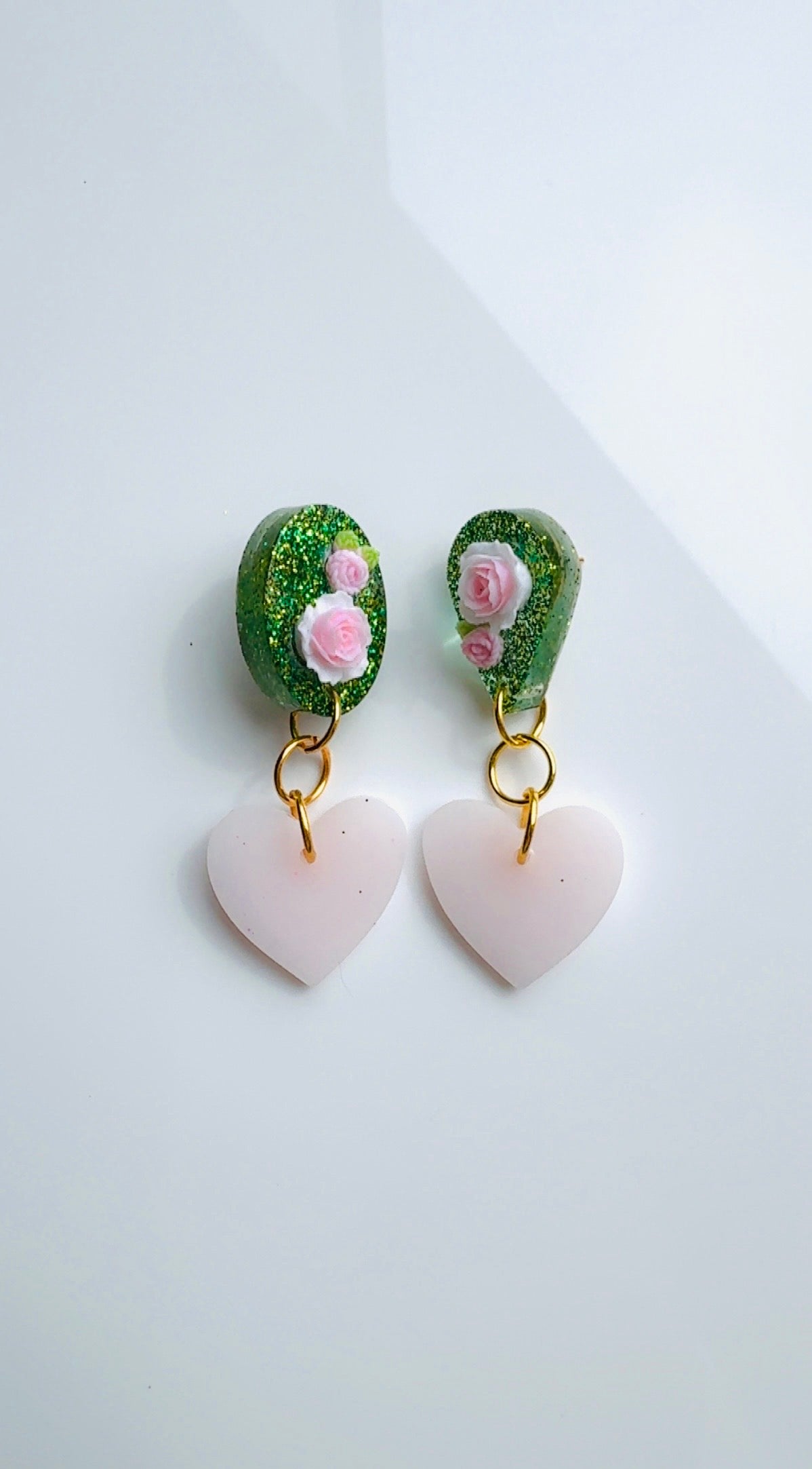 Alice in Wonderland Earrings ￼