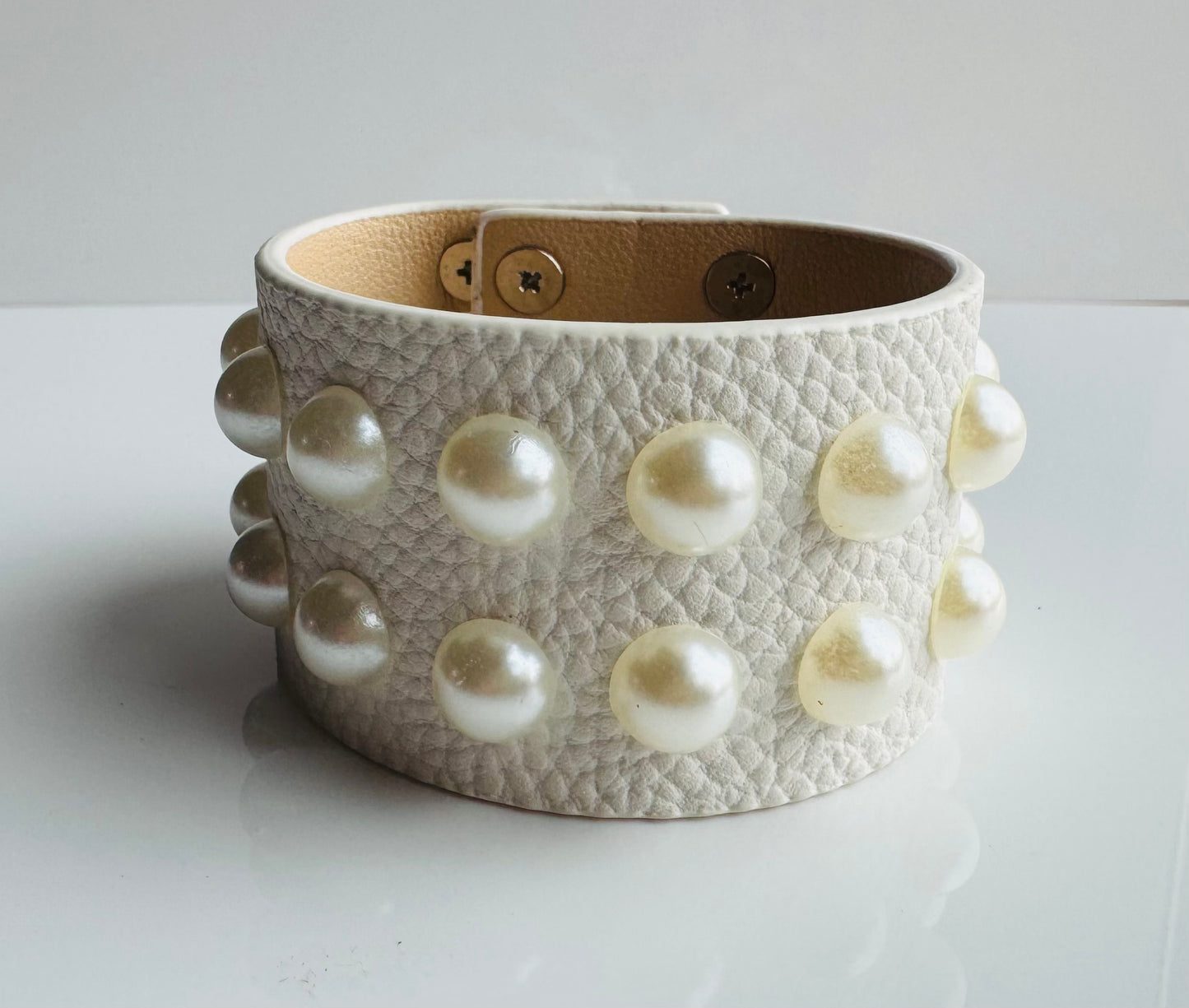 Little Pearl Cuff