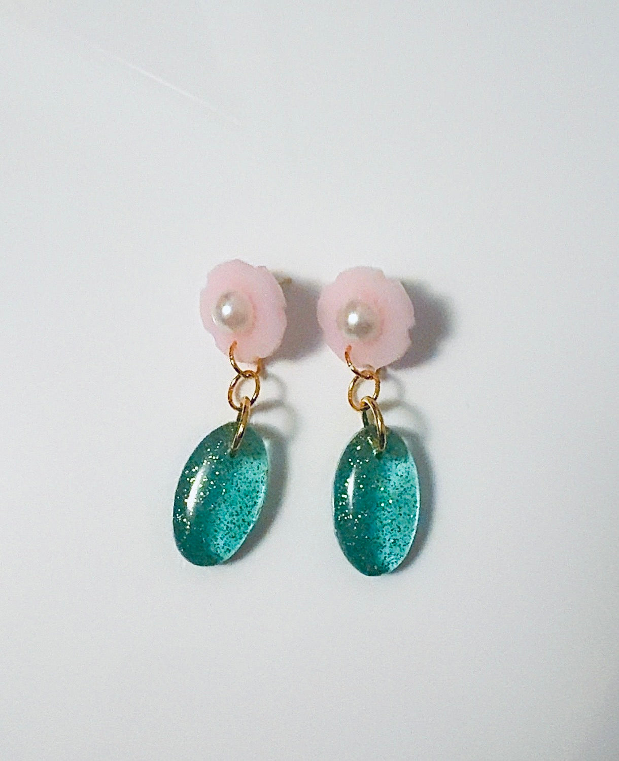 Hard Candy Floral Ear Candy