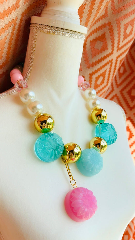Floral Cupcake Neck Candy