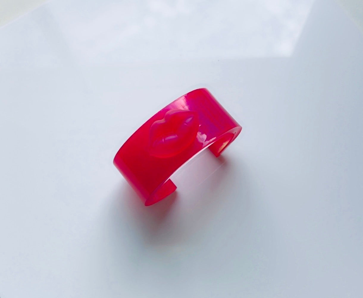 Kiss Me Kate Cuff Hot Pink
