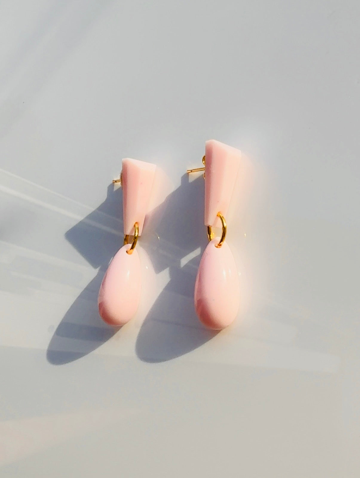 Blush Pink Pendulum Earrings ￼