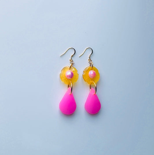 Golden Pink Daisy Drop