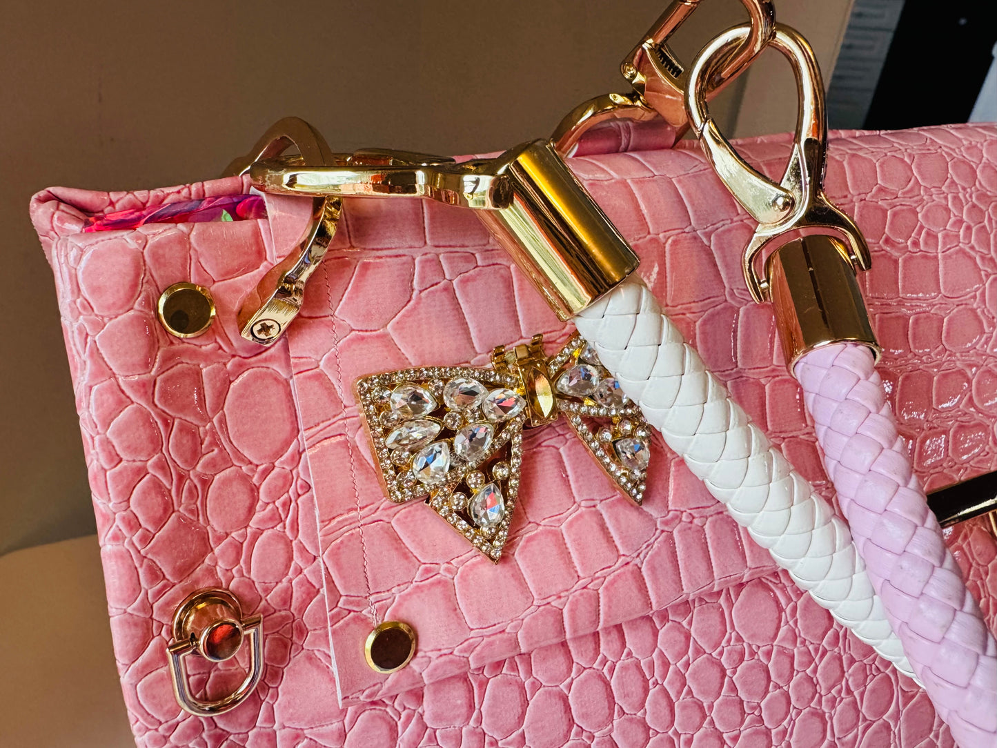 Signature Soderena Handbag *Pink Tria