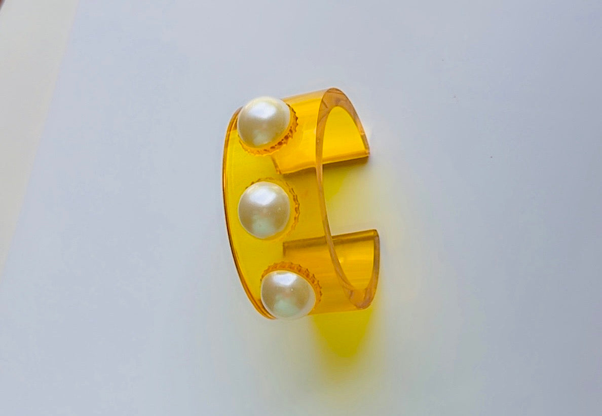 Golden Big Pearl Cuff Bracelet
