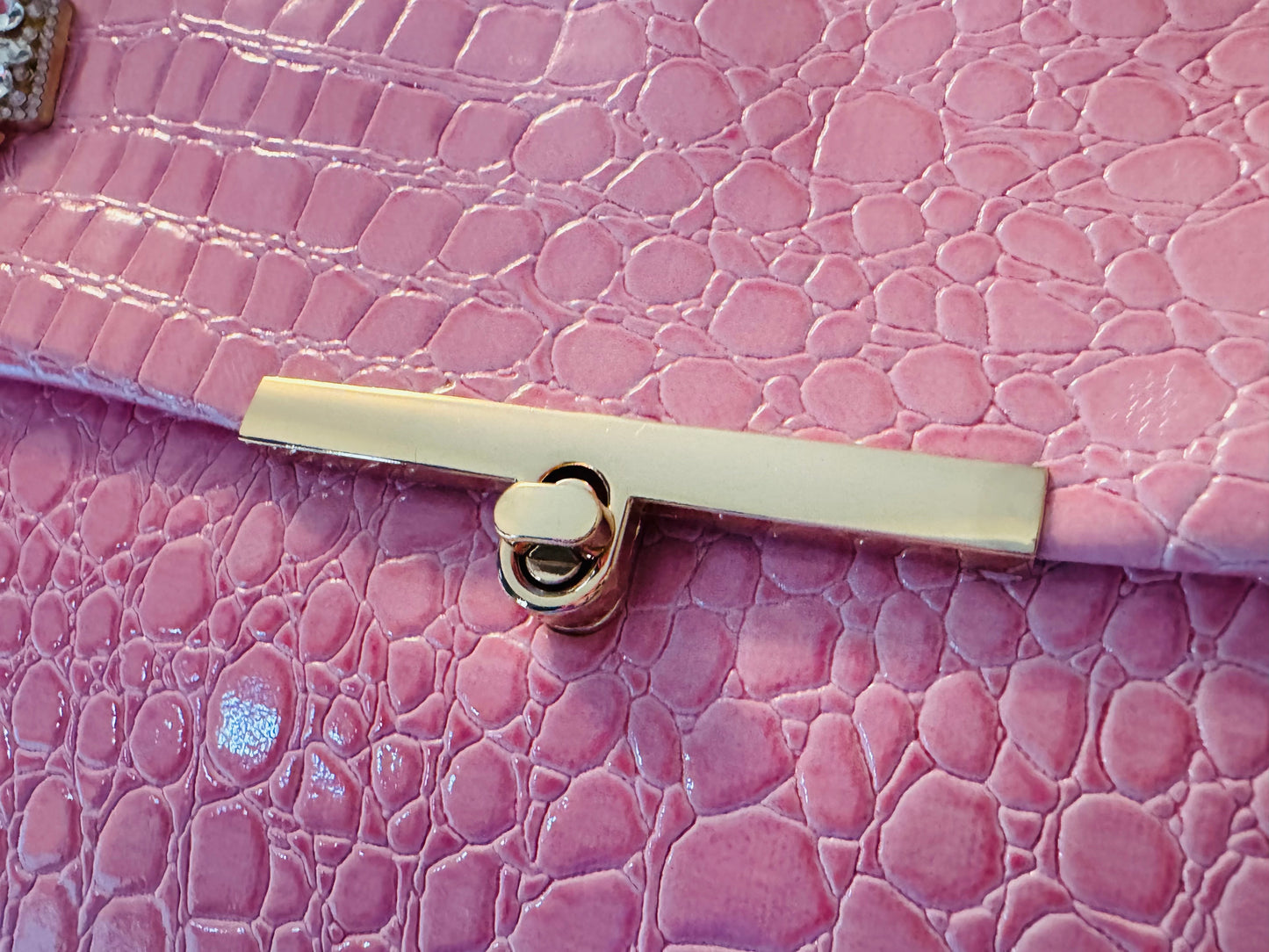 Signature Soderena Handbag *Pink Tria