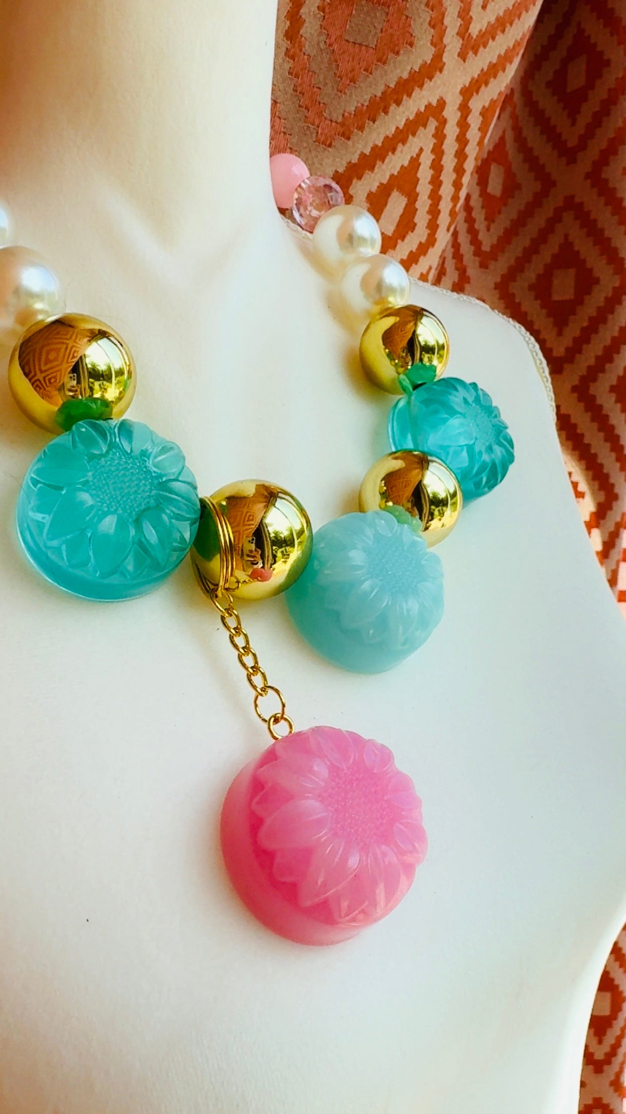 Floral Cupcake Neck Candy