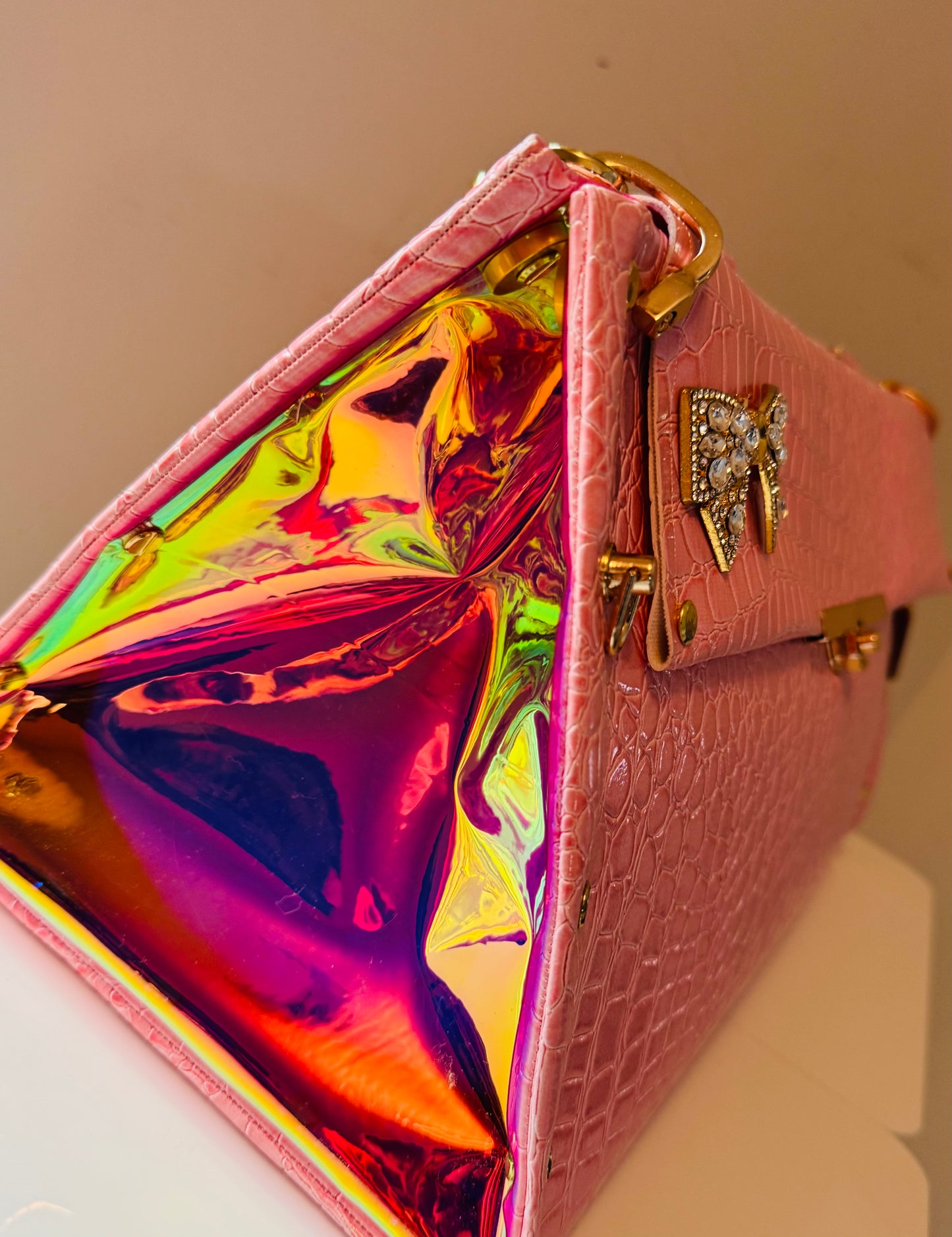 Signature Soderena Handbag *Pink Tria