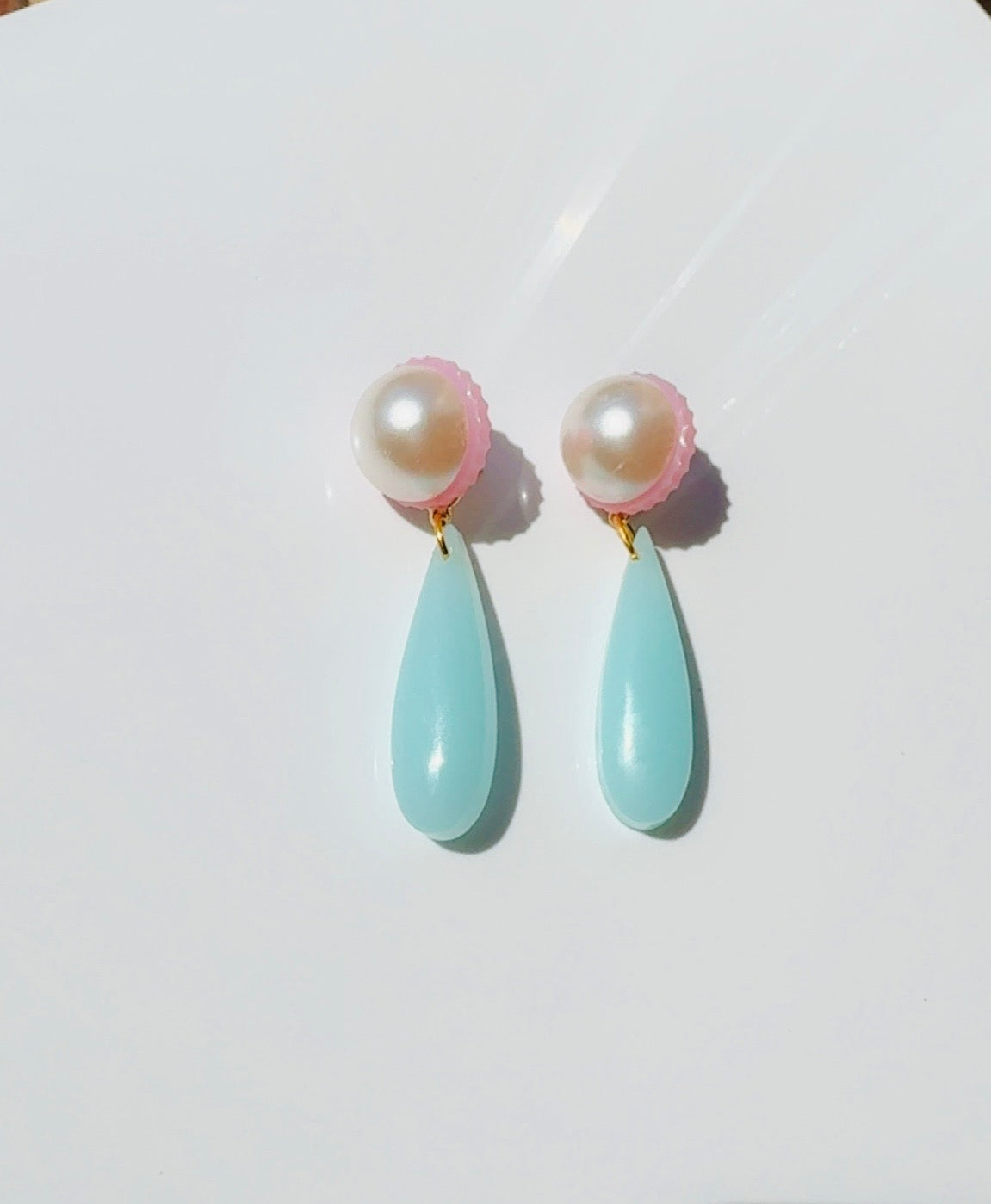 Big Pearl Pink and Tiffany Blue Ear Candy