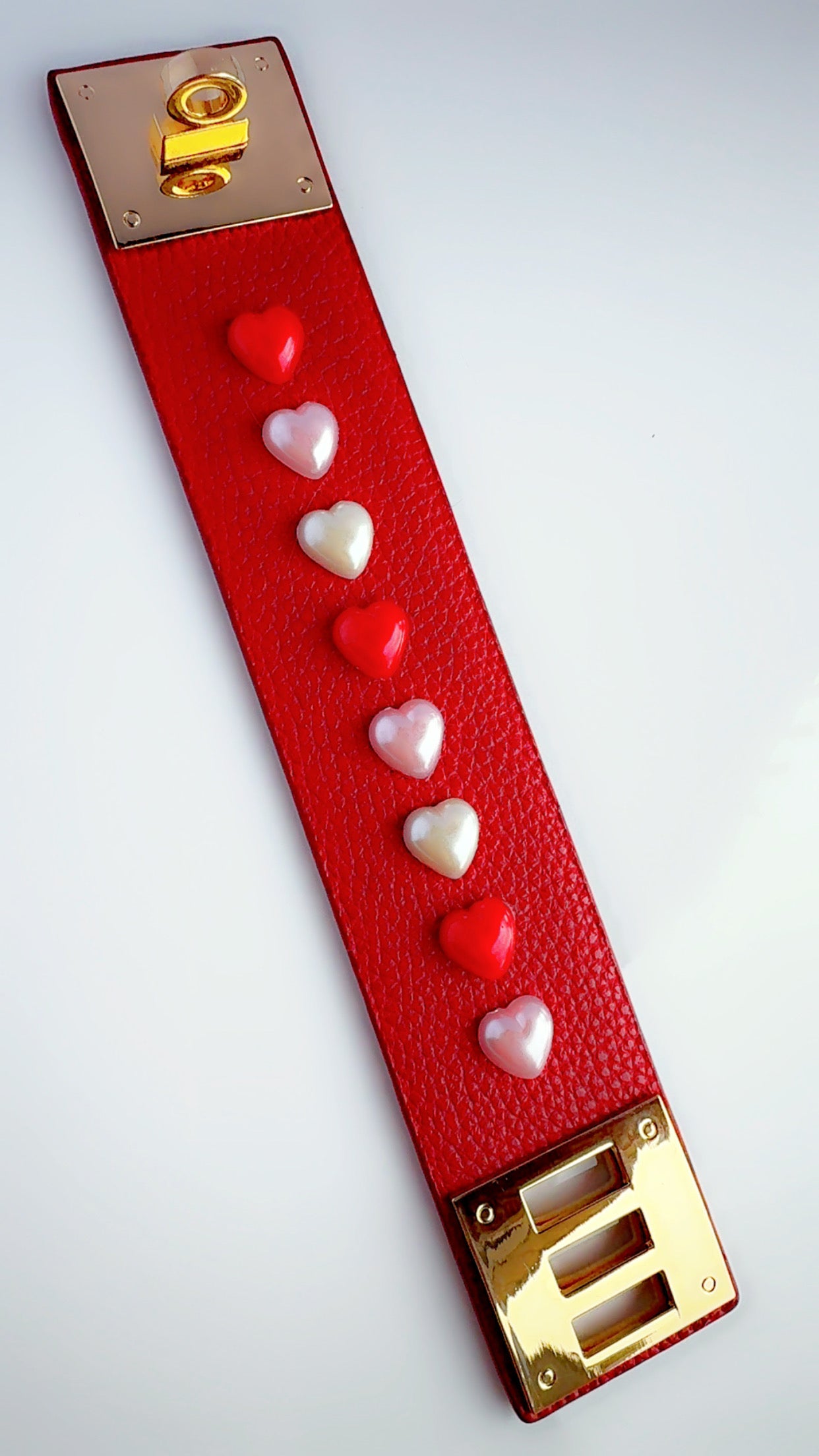 Queen of Hearts Cuff